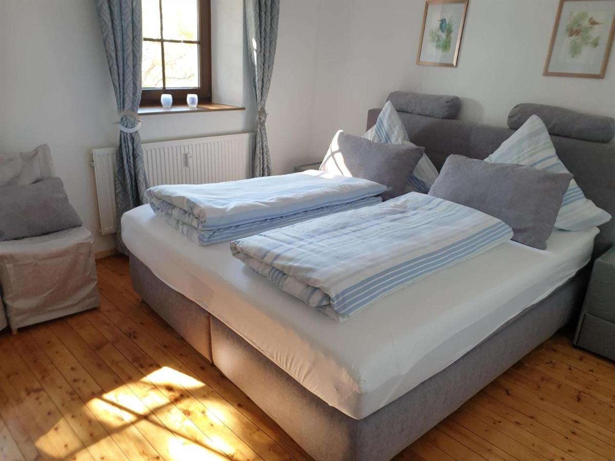 Ferienwohnung Huegelhaus Plütscheid Esterno foto