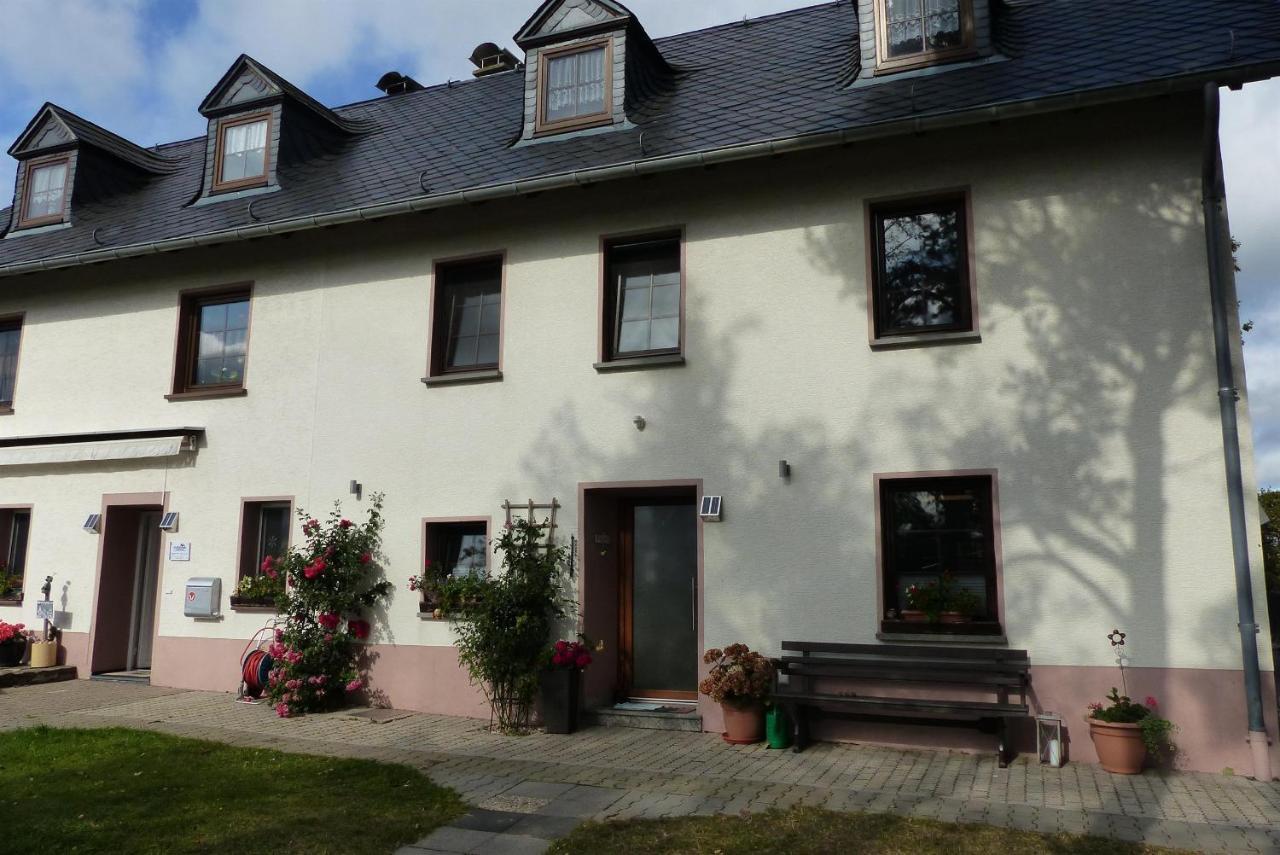 Ferienwohnung Huegelhaus Plütscheid Esterno foto